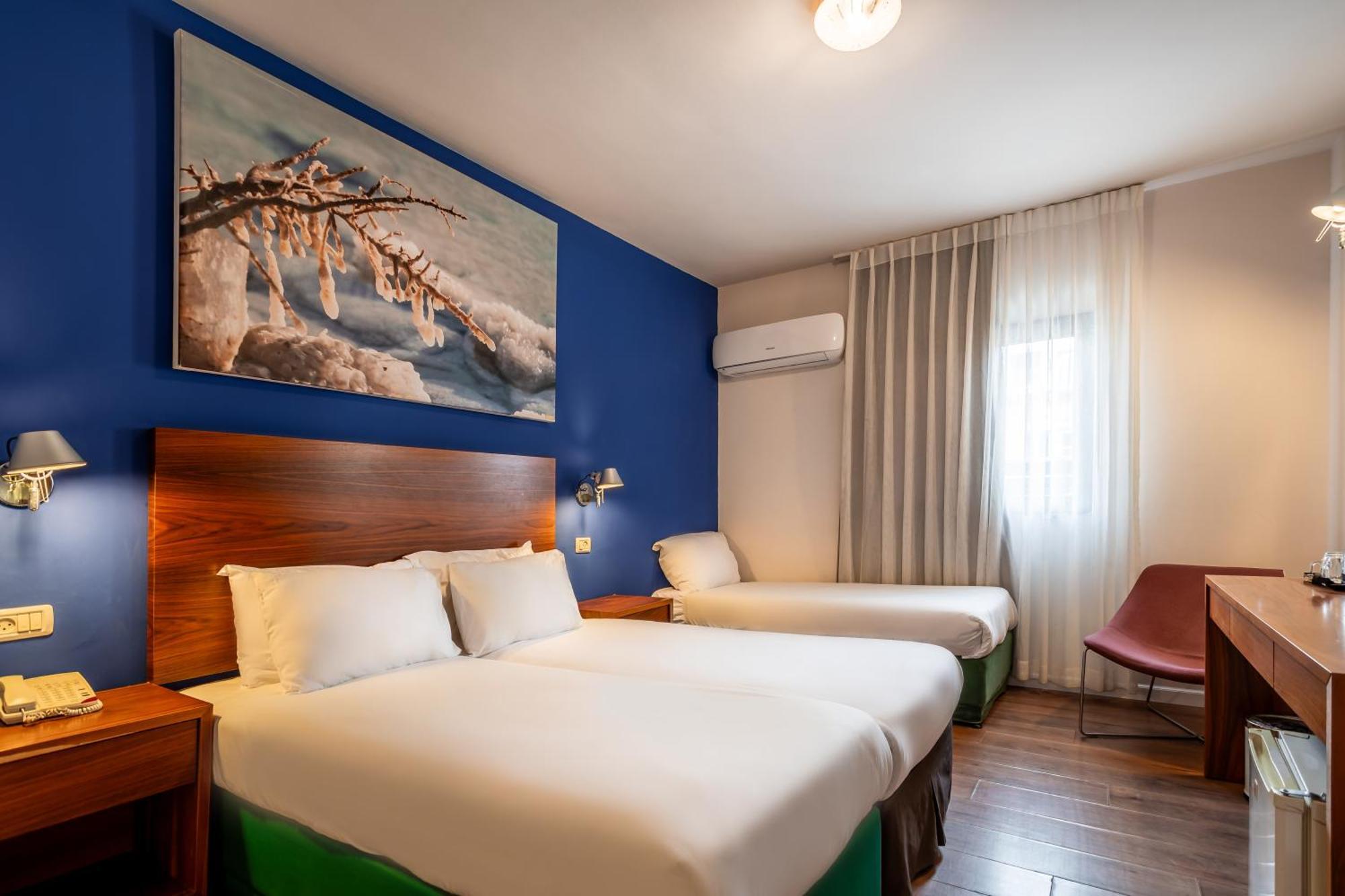 Hotel Jacob Tiberias Exterior foto